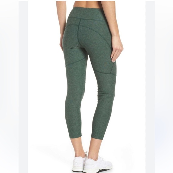 OUTDOOR VOICES 3/4 Warm-up Crop Leggings Heather Green Size Small - Picture 2 of 6
